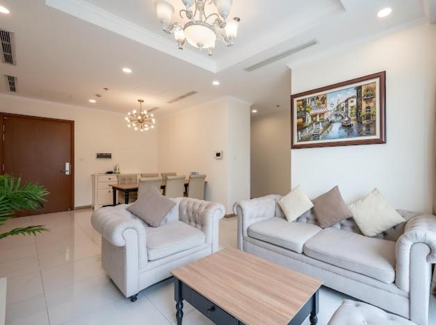 Căn hộ Luna Apartment- Vinhomes Park