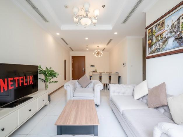 Căn hộ Luna Apartment- Vinhomes Park *